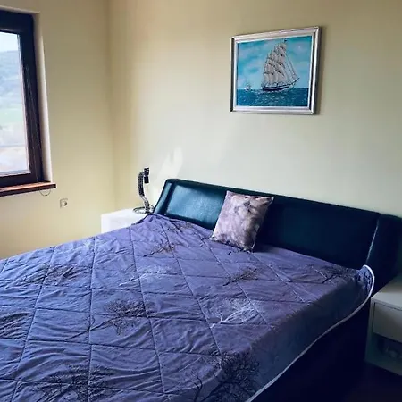 сънрайз данаилов Apartmán Obzor